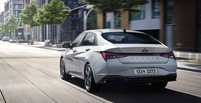 Hyundai Avante Owner's Manual