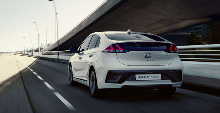 Hyundai Ioniq Owner's Service Manual