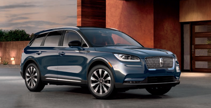 Lincoln Corsair Owner’s Service Manual